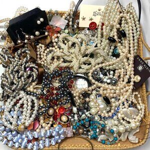 1LB Mystery Ocean-Themed Jewelry Lot – Vintage, Pearls, Shells & Coastal Styles